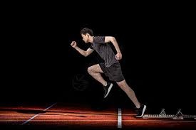 斗地主判断比牌大重要（斗地主中比牌大小的判断至关重要）